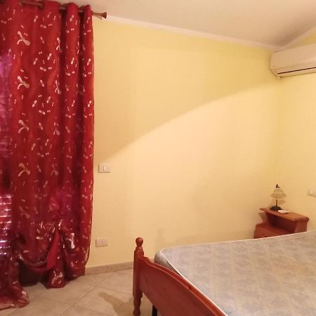 דירות San Nicolo d'Arcidano Casa Bovale מראה חיצוני תמונה